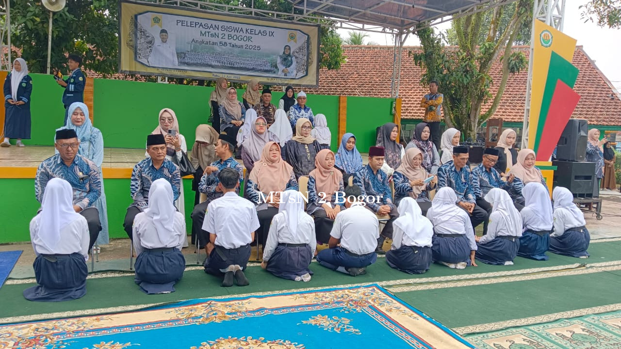 Pelepasan_Kelas_IX_angkatan_58_20242025.jpg